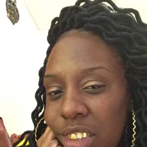 Meet your Posher, Latonya